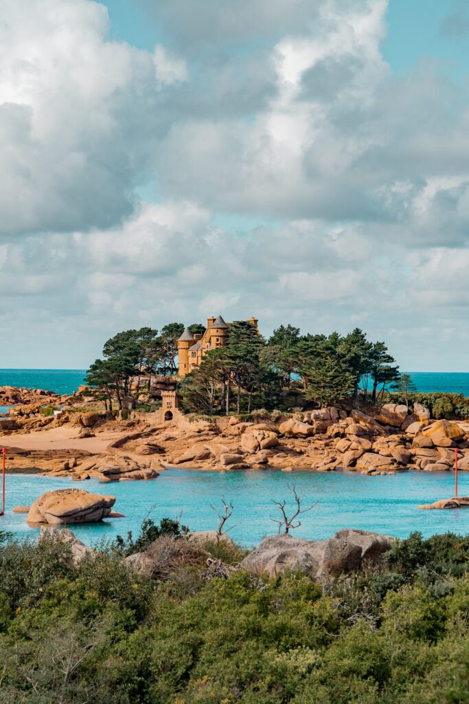 Côte de granit rose