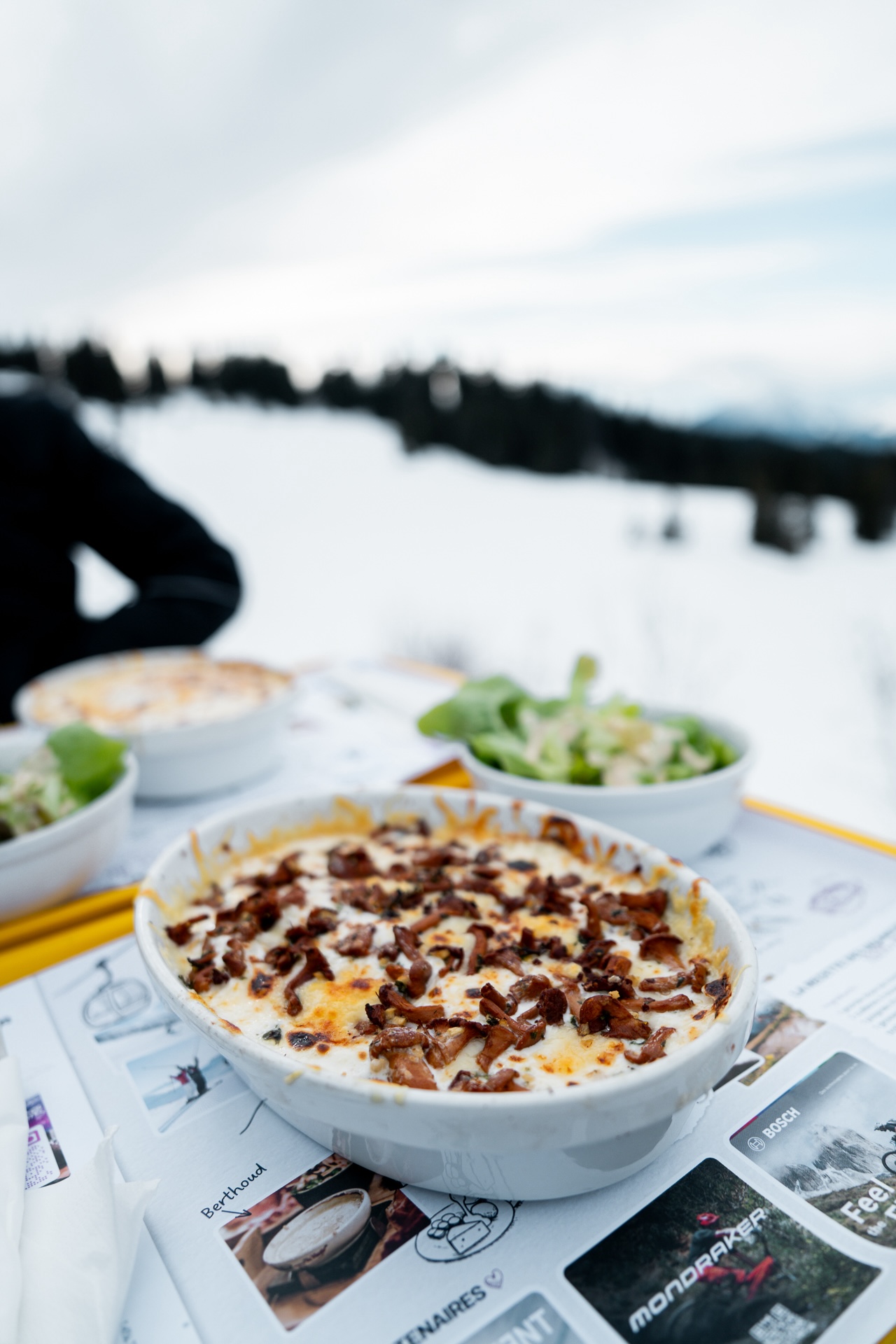 Déjeuner à La Rosset’taz aux Gets avec vue sur le Mont Blanc